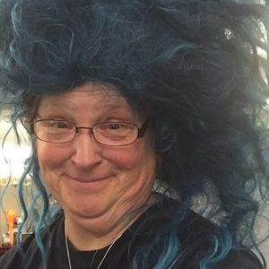 Meet your Posher, April